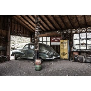 Papermoon Fototapete »Altes Auto« bunt  B/L: 3,50 m x 2,60 m