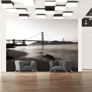 Artgeist Fototapete - San Francisco: Golden Gate in Schwarz und Weiß