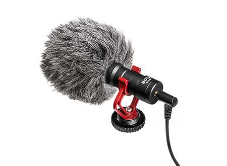 Boya Microfone Universal Compacto (preto) - Boya