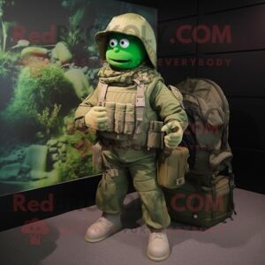 REDBROKOLY Green Marine Recon mascot costume character dressed with a Cargo Pants and Clutch bags