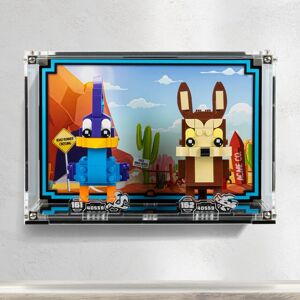 Wicked Brick Wall Mounted Display Case for LEGO® Brickheadz Road Runner & Wile. E. Coyote (40559) - Wall mounted display case with background design