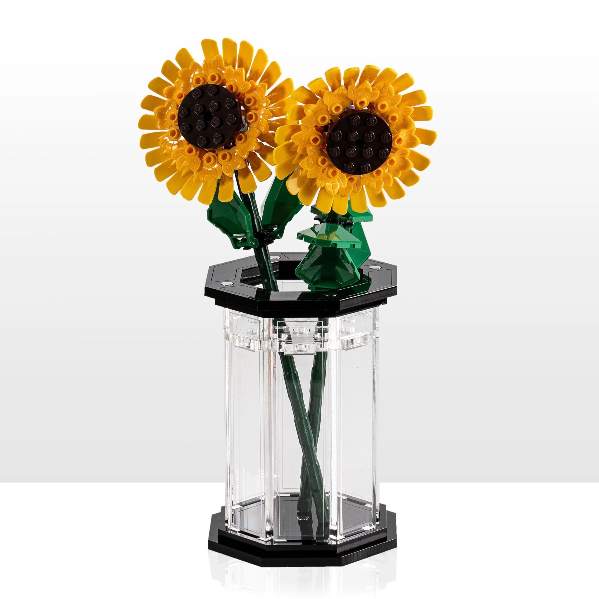 Wicked Brick Large Display Vase for LEGO® Flowers - Black - 1 - Classic design