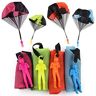 Afufu Skydiver speelgoed, 4 stuks kinderen hand gooien parachute Skydiver parachute kite speelgoed cadeau voor kerst kinderen