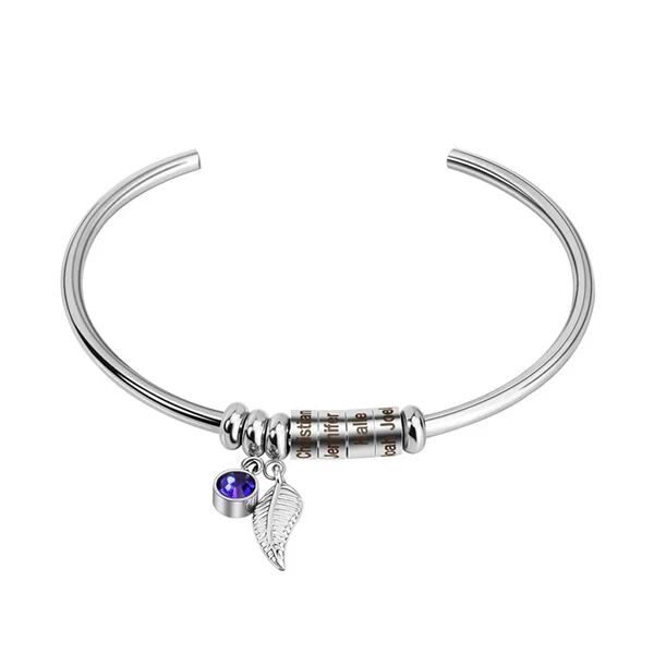 Unbranded Charm Bracelet With Engraved Names
