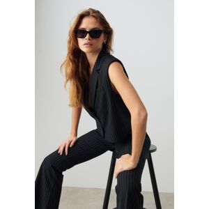 Gina Tricot - Classic sunglasses - Aurinkolasit - Black - ONESIZE - Female - Black - Female