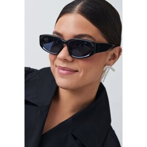 Gina Tricot - Sporty cateye sunglasses - Aurinkolasit - Black - ONESIZE - Female - Black - Female