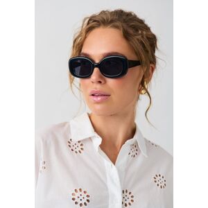 Gina Tricot - Oval sunglasses - Aurinkolasit - Black - ONESIZE - Female - Black - Female