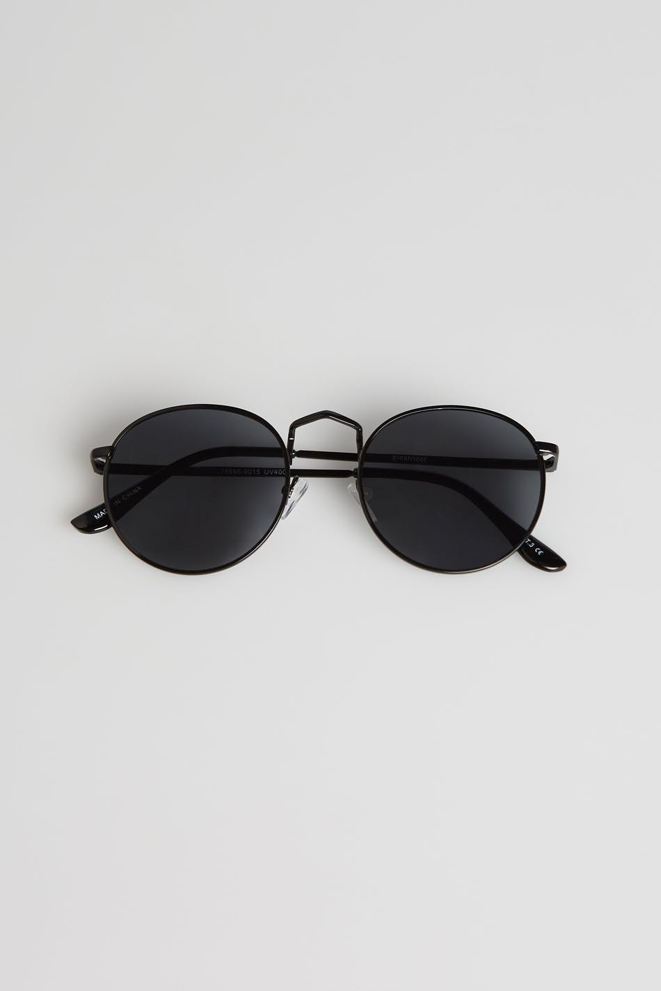 Gina Tricot Lucy sunglasses ONESZ  Black/black
