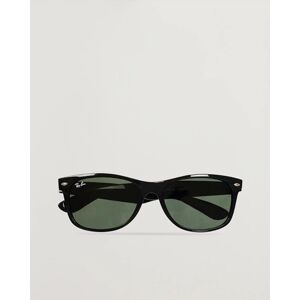 Ray-Ban New Wayfarer Sunglasses Black/Crystal Green