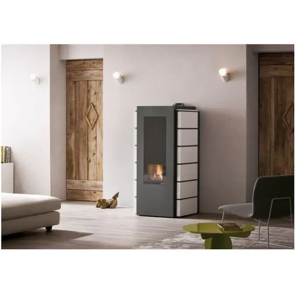 stufa a pellet palazzetti ecofire sabina idro 20 kw