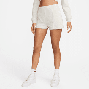 Højtaljede slanke Nike Sportswear Chill Terry-shorts (5 cm) i french terry til kvinder - brun brun XS (EU 32-34)