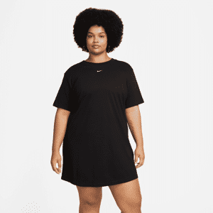 Kortærmet Nike Sportswear Essential-T-shirtkjole til kvinder (plus size) - sort sort 1X