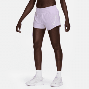 Nike One Dri-FIT-shorts med indershorts (7,5 cm) og mellemhøj talje til kvinder - lilla lilla M (EU 40-42)