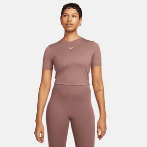 Kort, slank Nike Sportswear Essential-T-shirt til kvinder - lilla lilla M (EU 40-42)