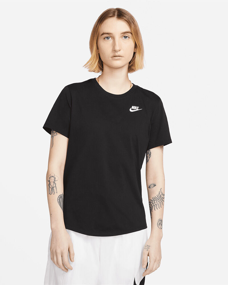 Camiseta Nike Sportswear Club Negro Mujeres - DX7902-010