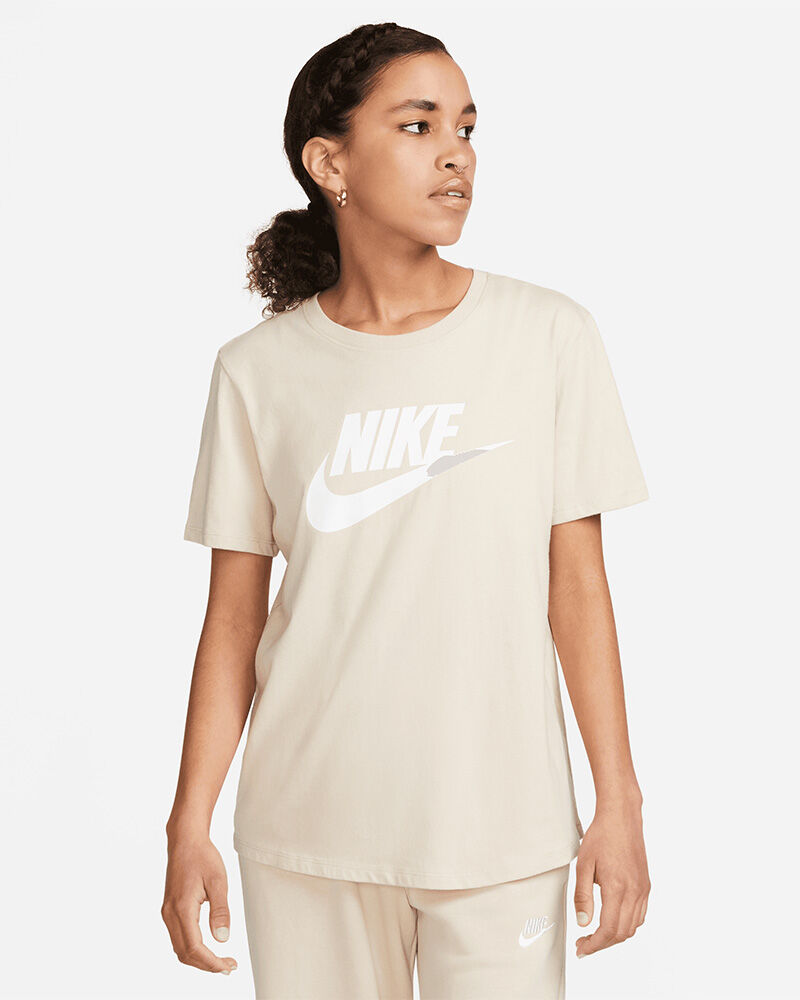 Camiseta Nike Sportswear Essential Beige Mujeres - DX7906-126