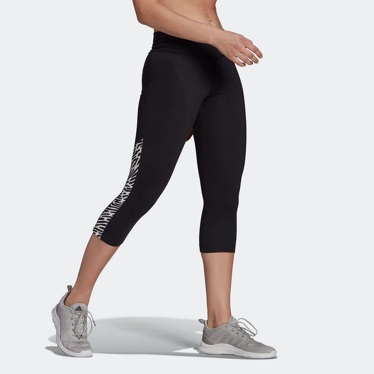 Adidas Performance Leggings 3/4 com motivos e logótipo   Preto