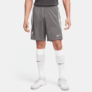 Liverpool FC Strike Nike Dri-FIT Fußballshorts für Herren - Grau - M