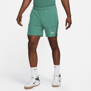 NikeCourt Advantage Dri-FIT Tennisshorts für Herren (ca. 18 cm) - Grün - L