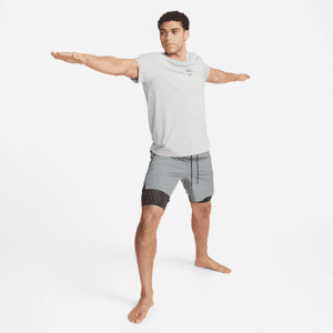 Alsidige Nike Unlimited Dri-FIT-2-i-1-shorts (18 cm) til mænd - grå grå XXL