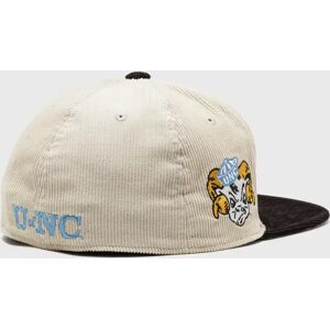 NCAA 2 TONE TEAM CORD FITTED NORTH CAROLINA men Caps white en taille:7 1/4