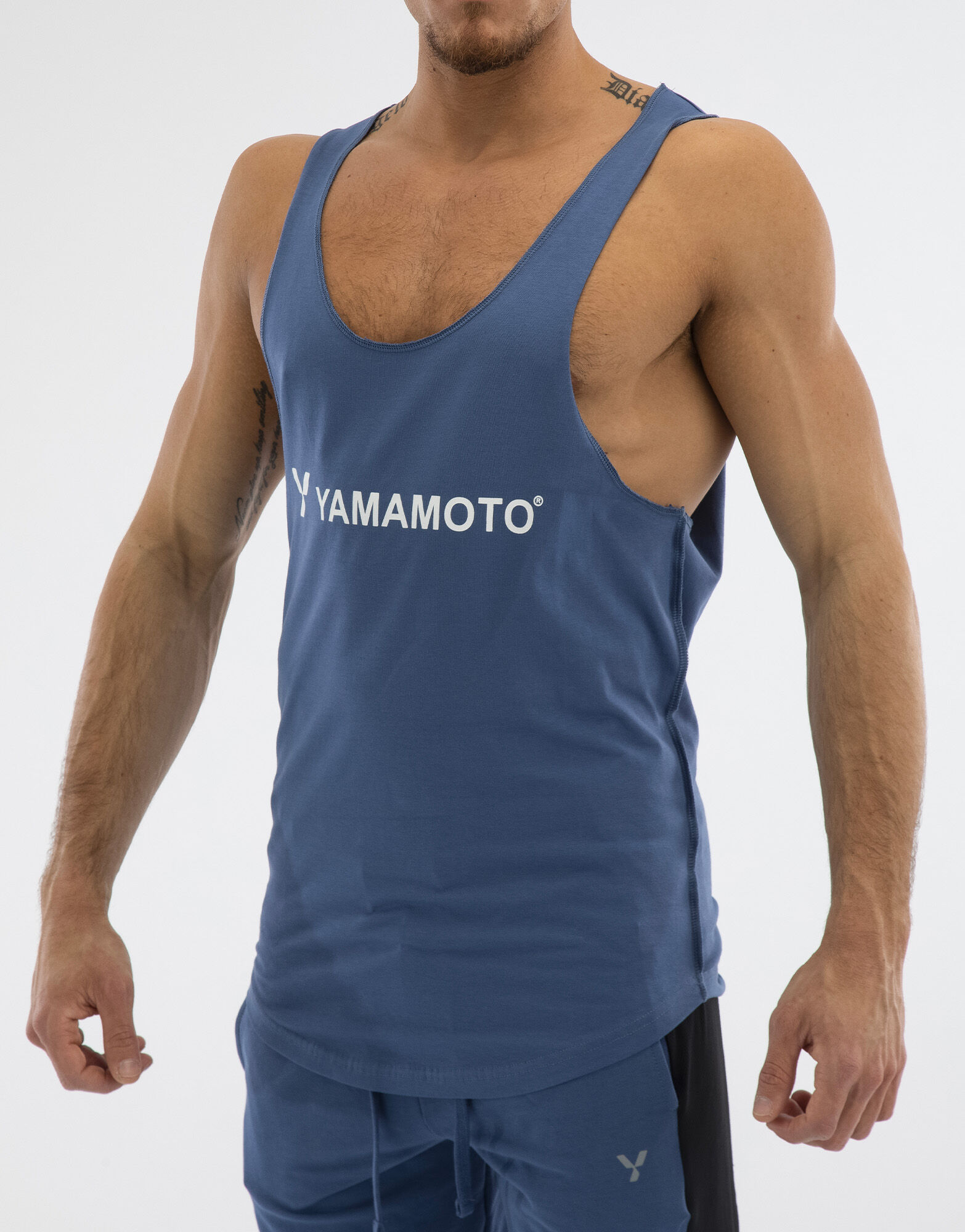 YAMAMOTO OUTFIT Man Tank Top Wide Shoulder Colore: Blu M