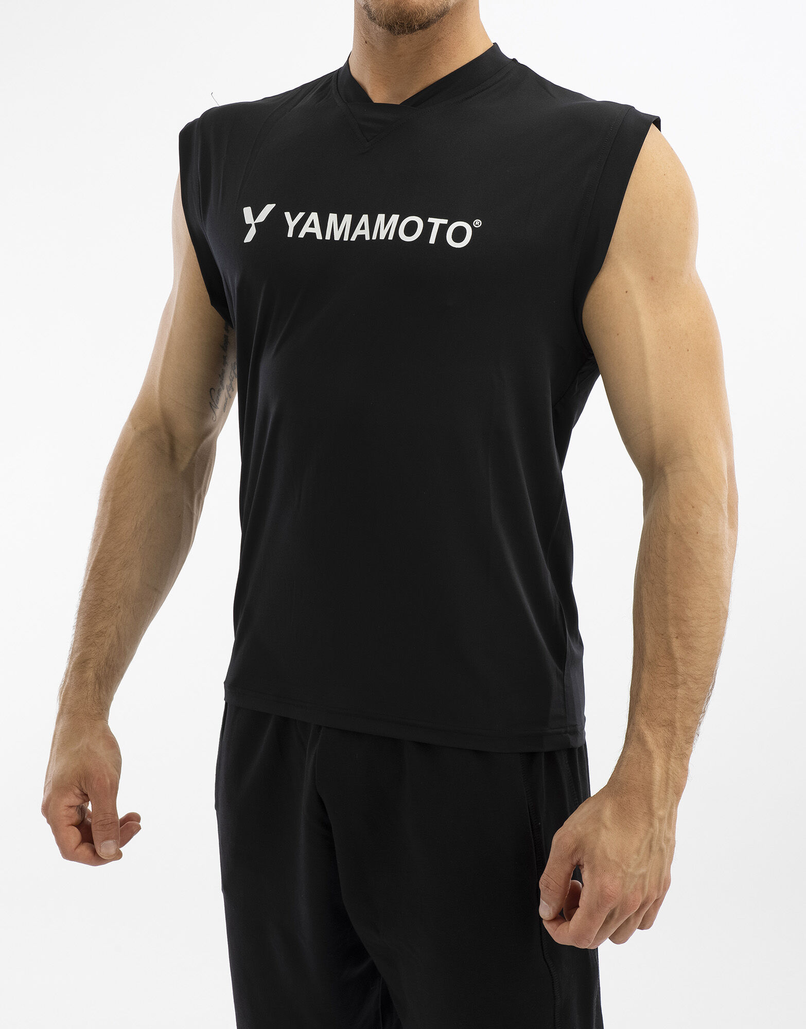 YAMAMOTO OUTFIT Man Basketball Singlet Colore: Nero S