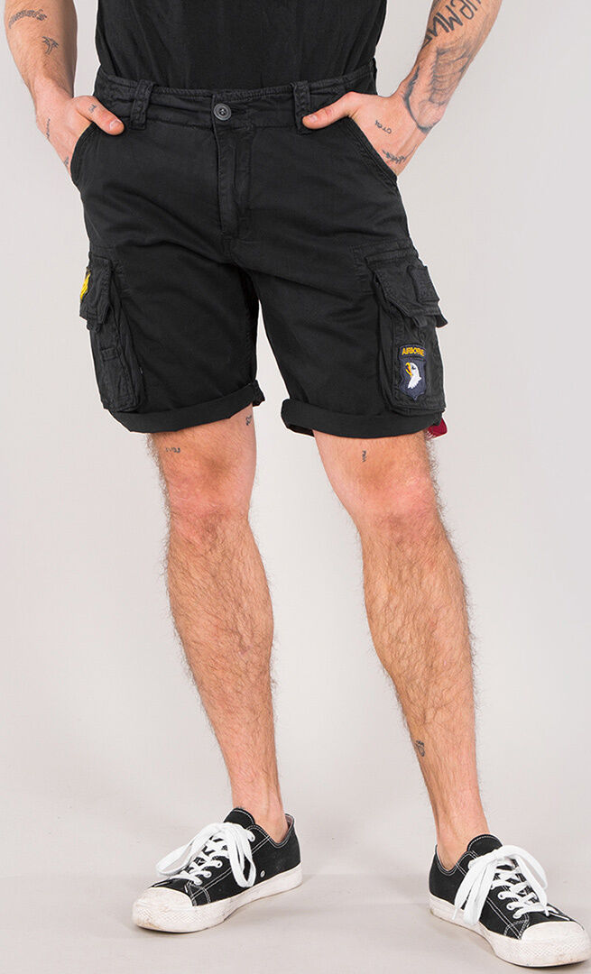 Alpha Industries Crew Patch Shorts 29 Svart