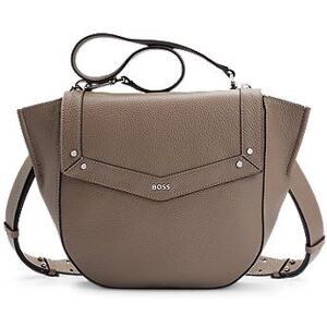 Boss Saddle bag in grained leather with detachable straps