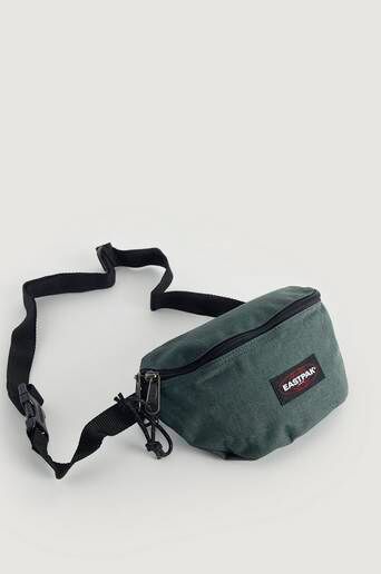 Eastpak Axelremsväska Springer Grön  Male Grön