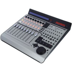 Mackie Control Universal Pro