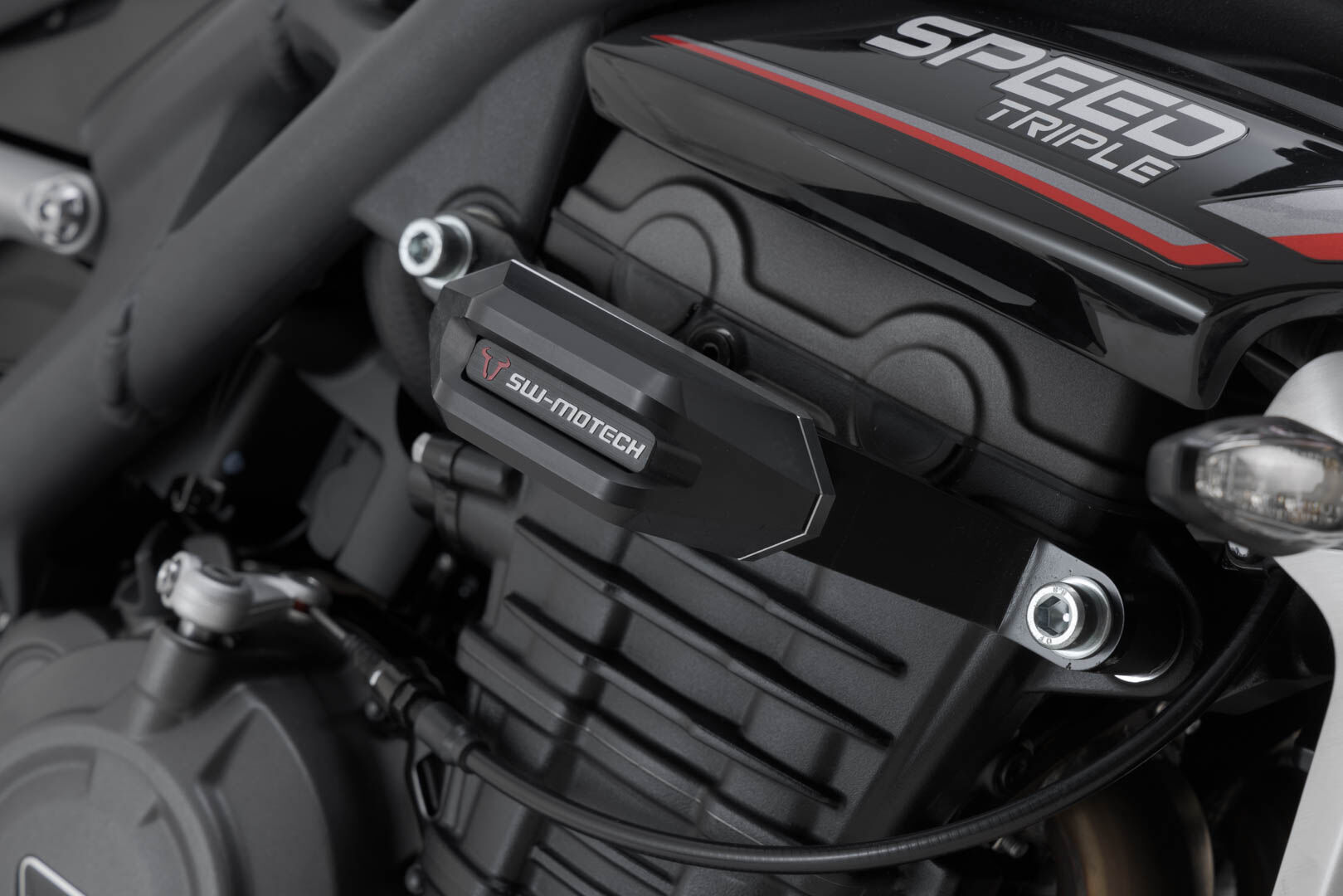 SW-Motech Negro. Triumph Speed Triple 1200 RS (21-). - Negro. Triumph Speed Triple 1200 RS (21-). -