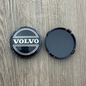 Volvo 02- 64MM 4-pak Centerkåpor Volvo Silver i en en størrelse black