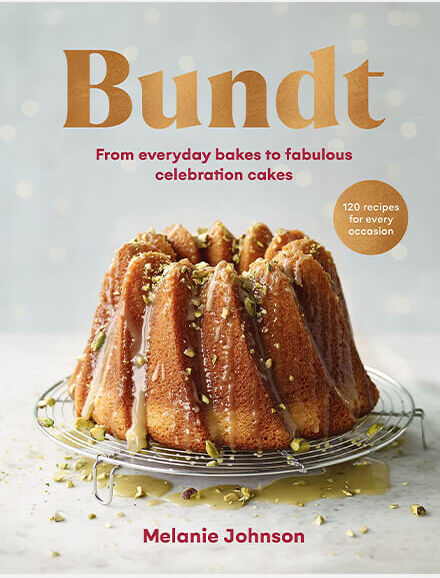 Nordic Ware The Ultimate Bundt Cook Book