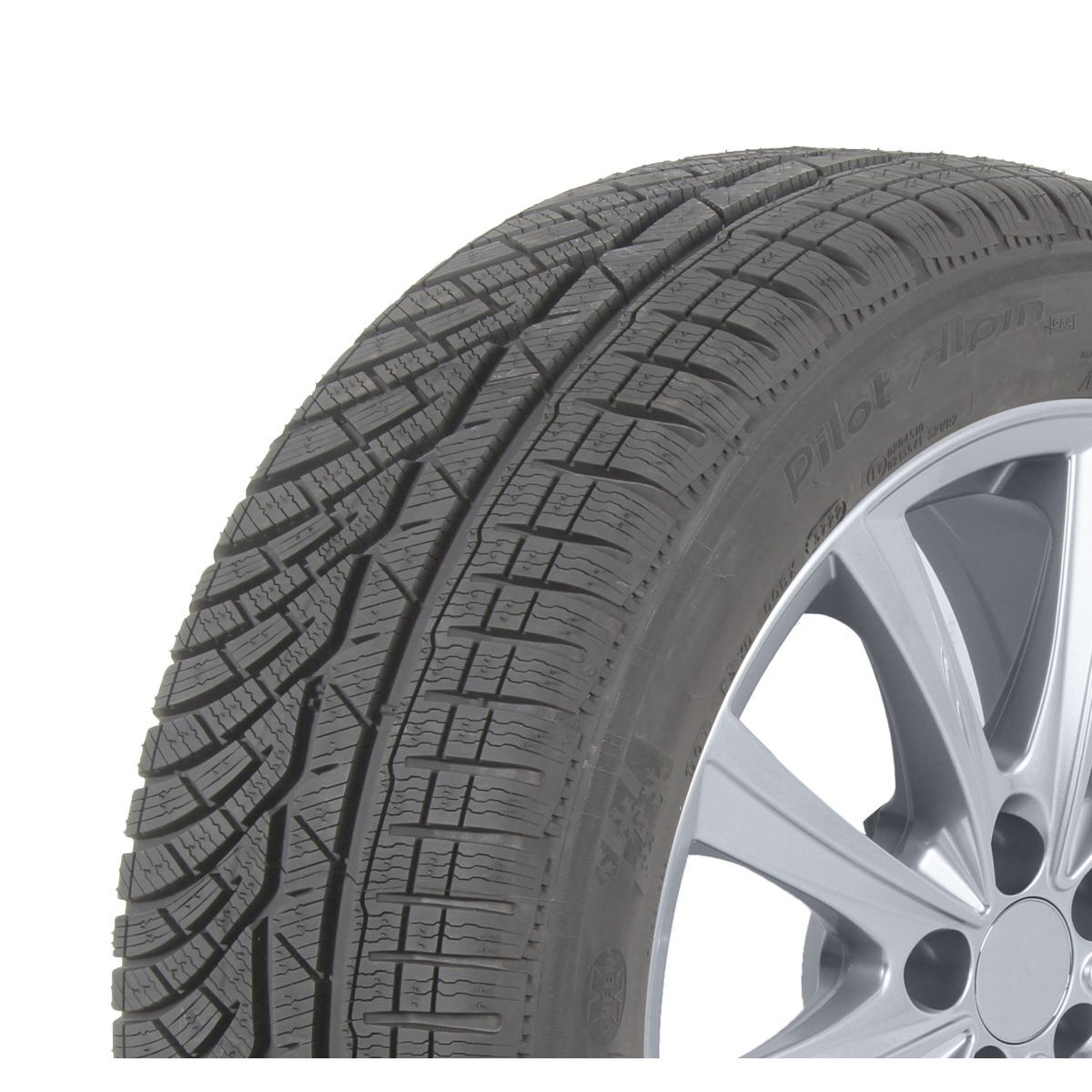 Neumáticos de invierno MICHELIN Pilot Alpin PA4 215/45R18 XL 93V