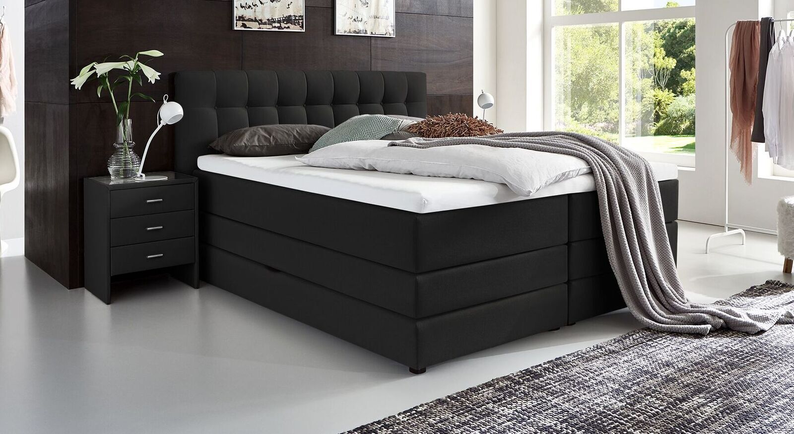 Boxspringbett mit Bettkasten 200x200 cm schwarz mit Topper - Luciano