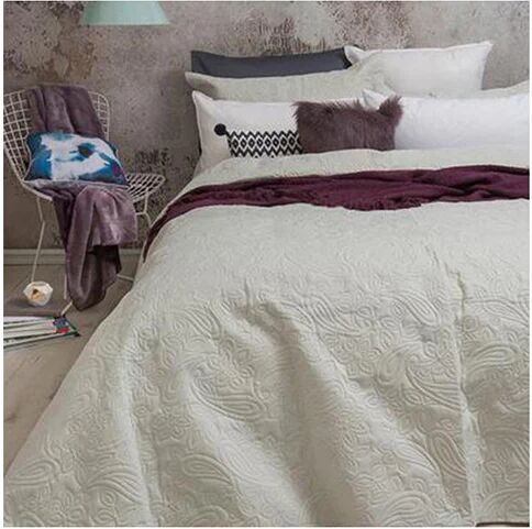 Bambury Paisley Embossed Coverlet Set