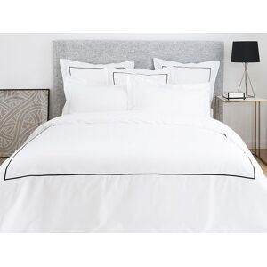 Vente-unique.com Parure de lit percale de coton 80 fils/cm² - Housse de couette 240 x 260 cm + 2 taies d'oreiller - Blanc bourdon noir - CHARMY de PALACIO