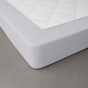 Drap-housse uni percale bonnets 40 cm - BlancheporteLa douceur et la longévité admirables de la percale en grandes dimensions ! Ce drap-housse aux bonnets de 40 cm s'adapte parfaitement aux matelas épais ou complétés d'un surmatelas pour encore plus de se - Publicité