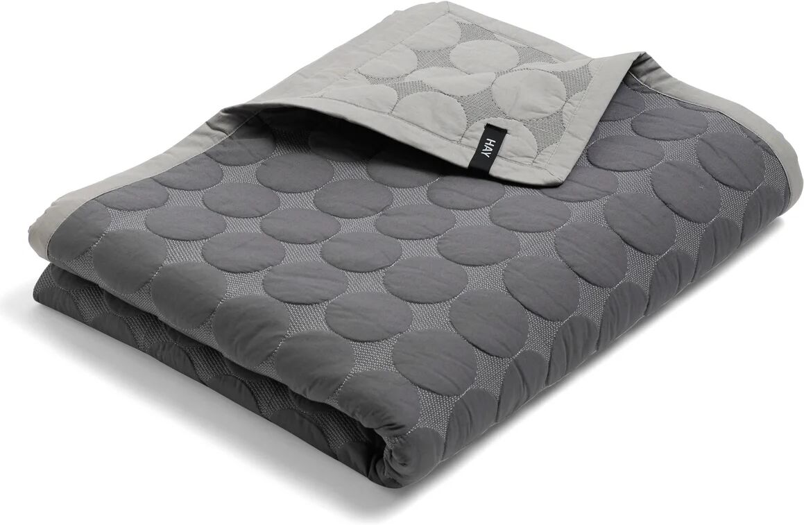 HAY Mega Dot sengeteppe 260x260 cm Dark grey