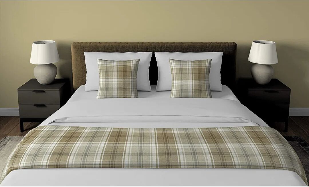 Photos - Duvet August Grove Brewton Throw Set with Two Cushion Covers gray/brown 240.0 H