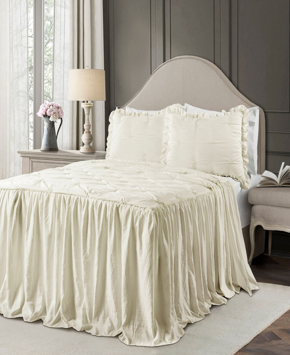 Lush Decor Ravello Pintuck Ruffle Skirt 3Pc King Bedspread Set - Ivory