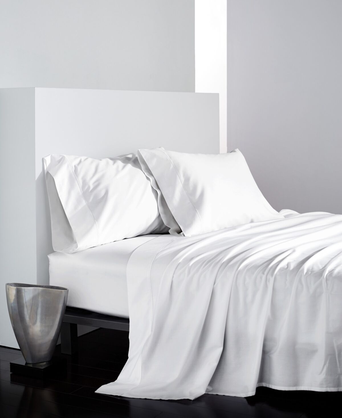 Donna Karan Collection Silk Indulgence King Fitted Sheet - White