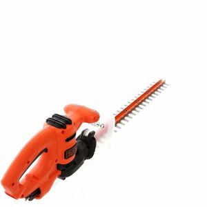 Black & Decker Taille-haie électrique Black & Decker BEHT251C10-QS - taille-haie 450W avec barre de 50 cm