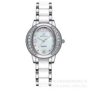 Ny værdig generøs stil mode ovalt ur kvindelige temperament Trend dameur med diamanter Silver white plate