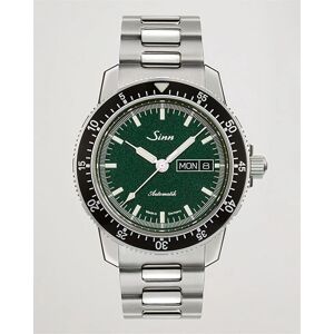 Sinn 104 I MG Pilot Watch 41mm Steel Link Metallic Green