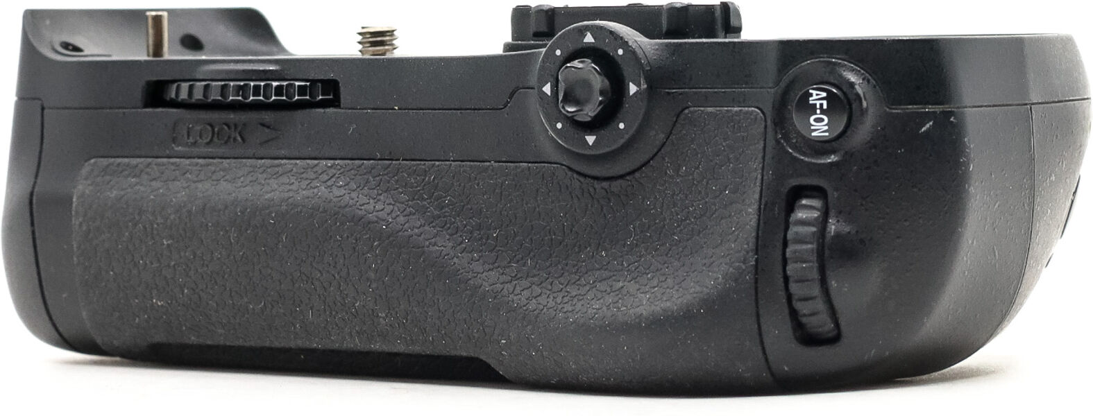 Nikon MB-D18 Battery Grip (Condition: Heavily Used)