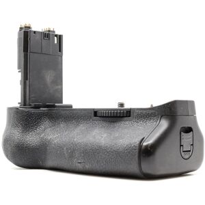 Used Canon BG-E11 Battery Grip