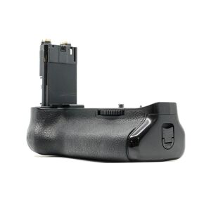 Used Canon BG-E11 Battery Grip