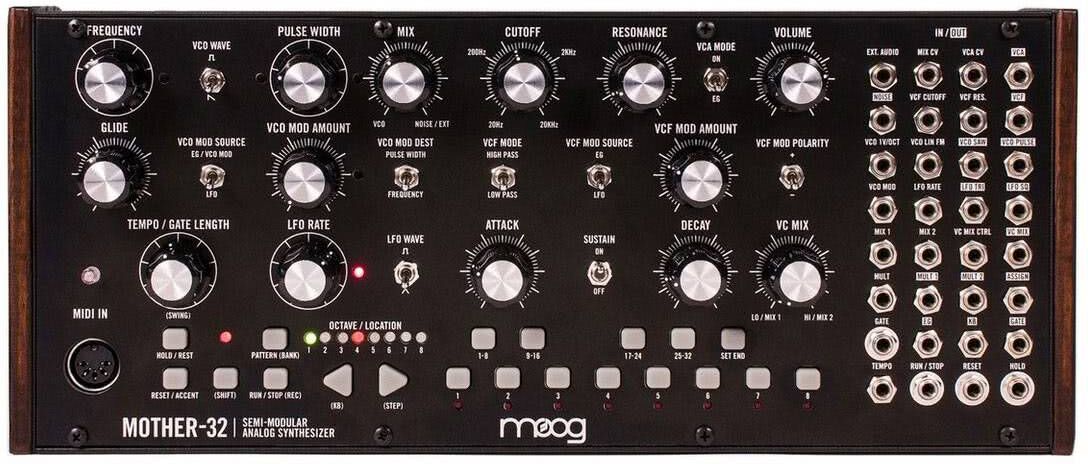 Moog Mother-32